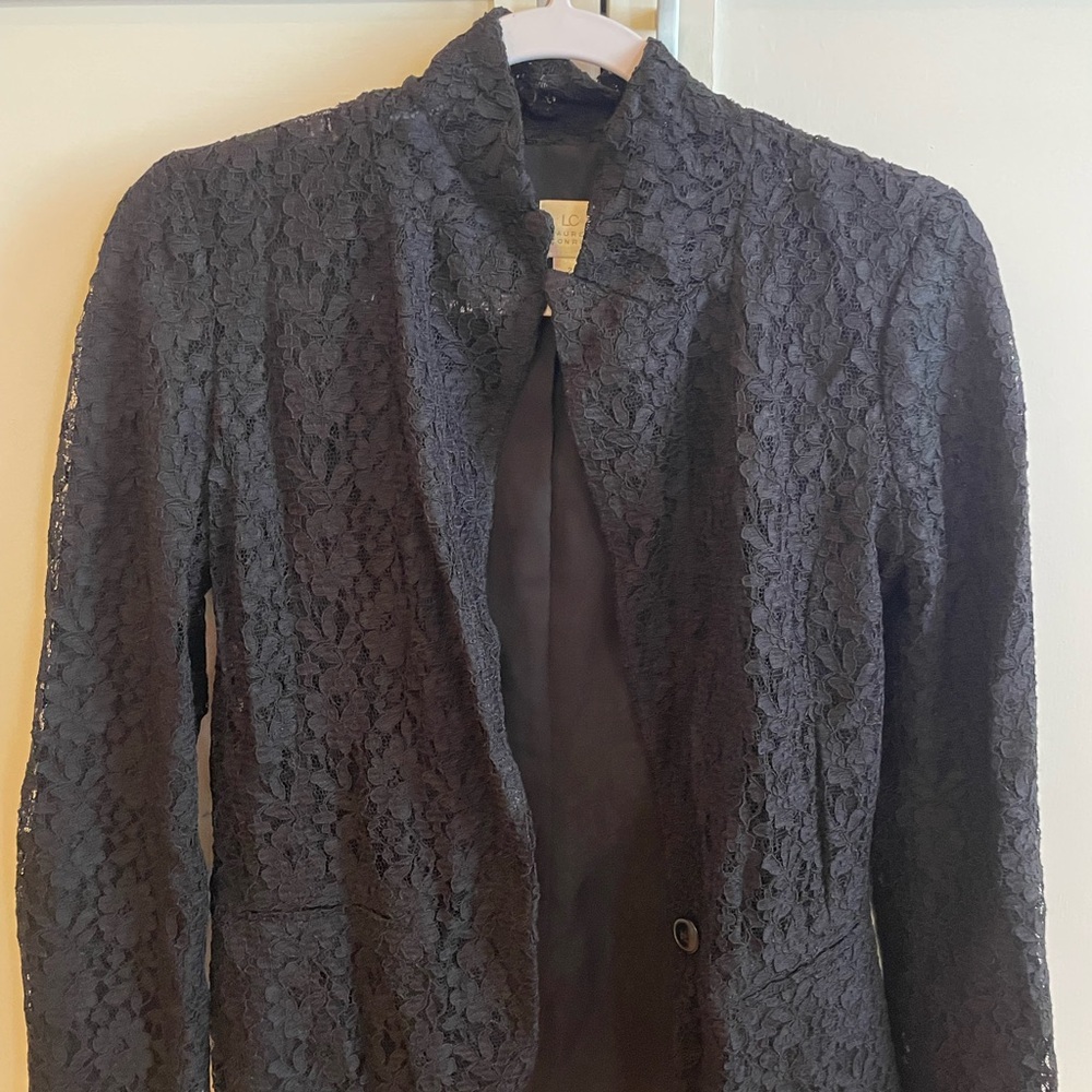 Elegant Black Lace Women's Jacket